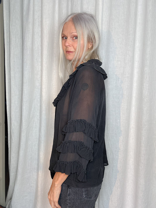 Chiffon blouse with frills