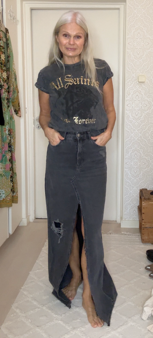 Black denim skirt made by me!