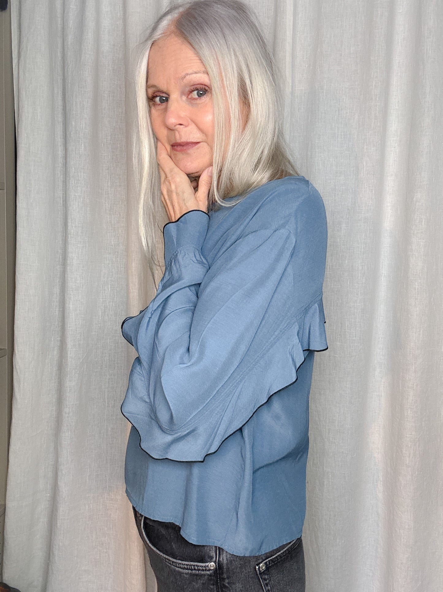 Dagmar blouse with frills