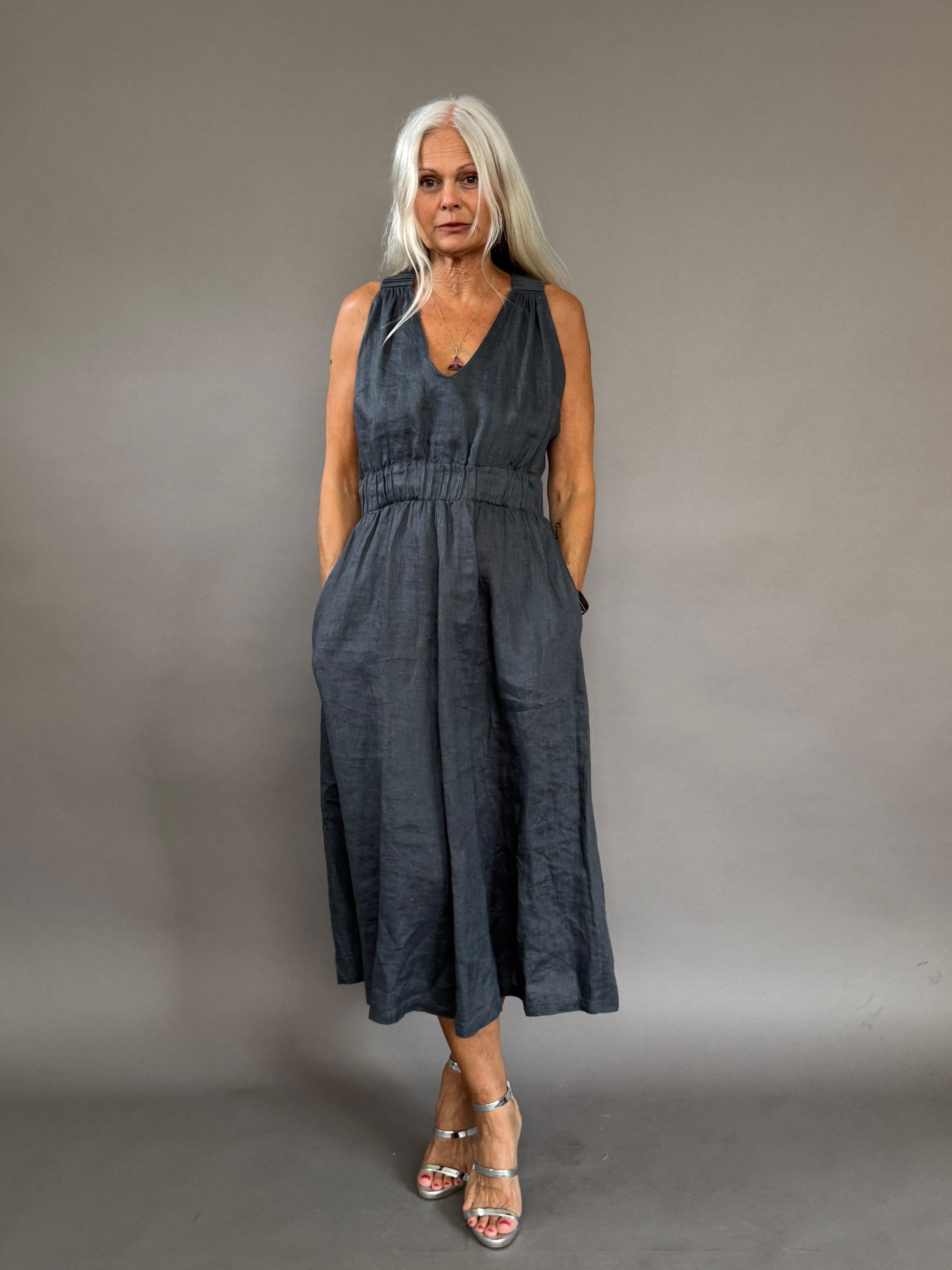 Kay/Day linen dress Shama's Closet Kay/Day linen dress Shama's Closet