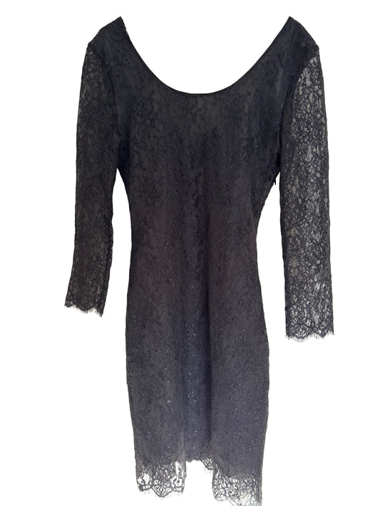 Grey longsleeved coctaildress from Valerie